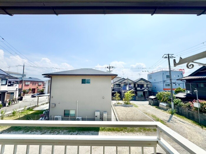 物件内観写真22　(室内からの展望)