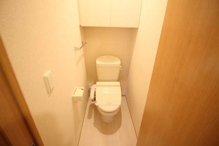 物件内観写真12　(トイレ)