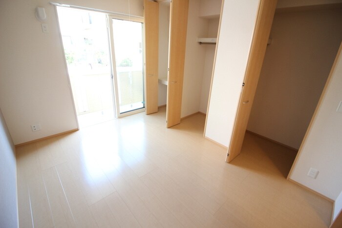 物件内観写真21　(居室)