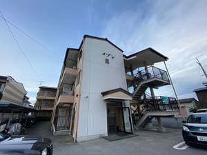 メゾン昴外観写真