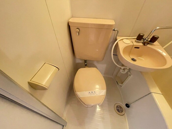 物件内観写真12　(トイレ)