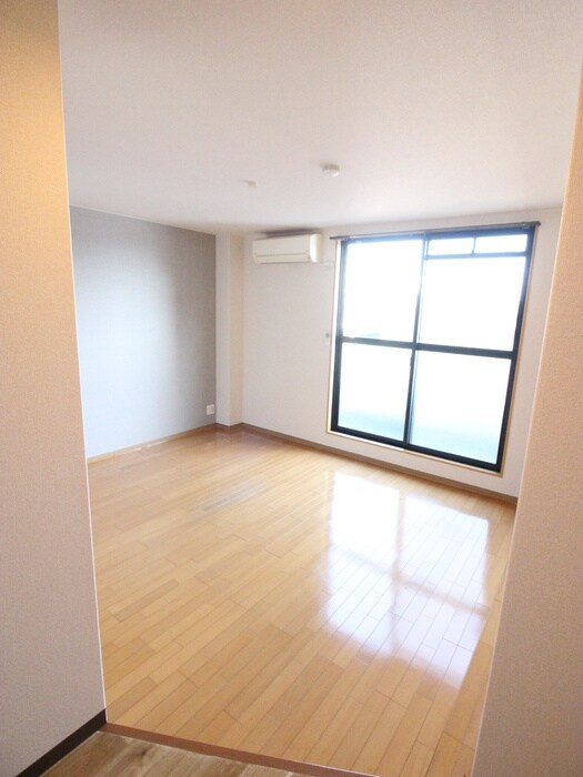 物件内観写真13　(居室)