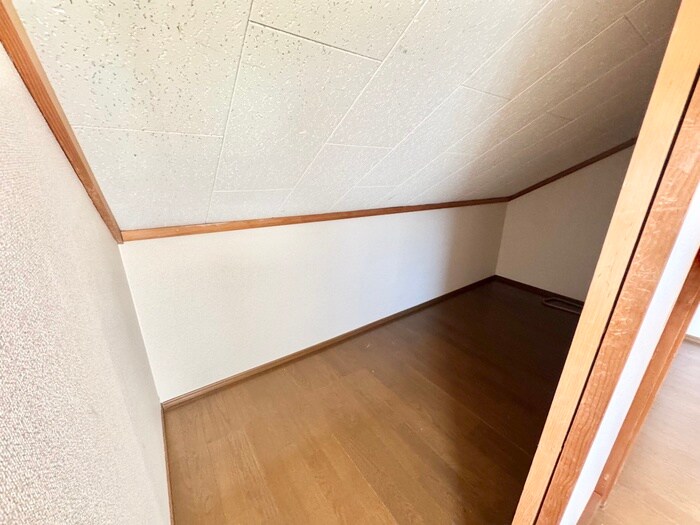 物件内観写真16　(収納)