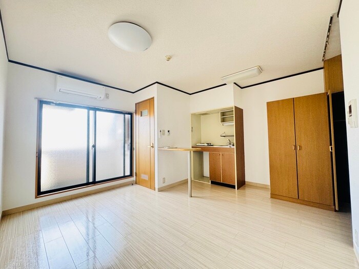 物件内観写真7　(居室)