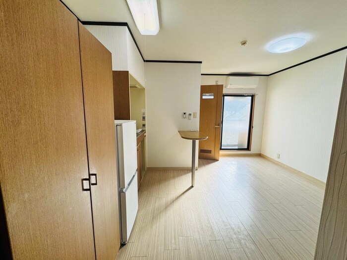 物件内観写真19　(廊下)