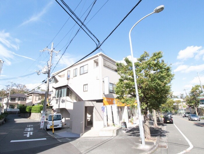 物件外観写真2　(外観写真)