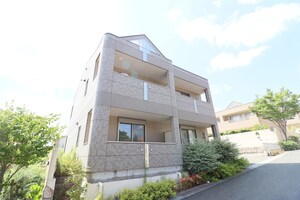エモシオン彩都外観写真