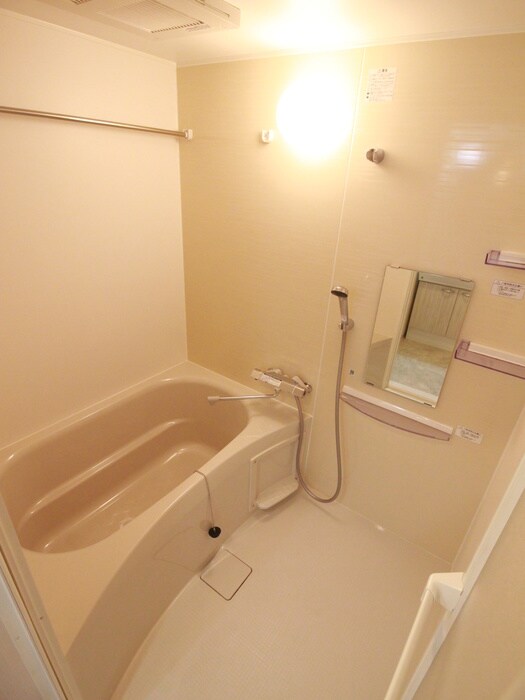 物件内観写真10　(バス／シャワールーム等)