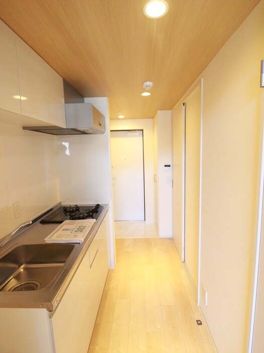 物件内観写真12　(廊下)