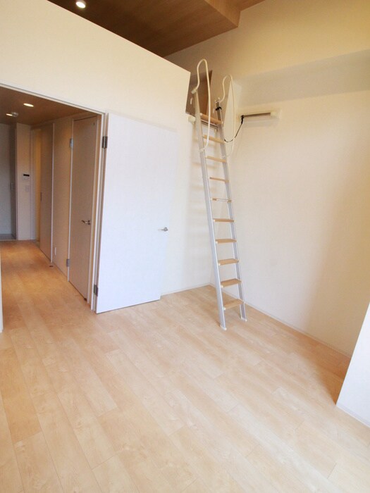 物件内観写真15　(居室)