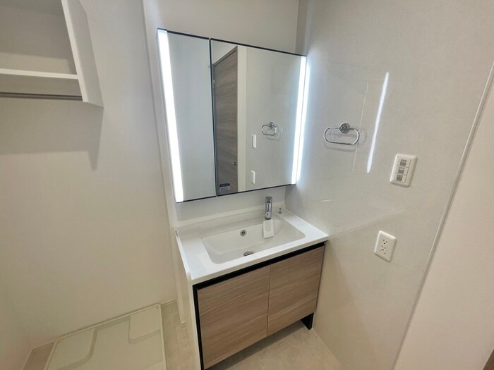 物件内観写真14　(洗面)