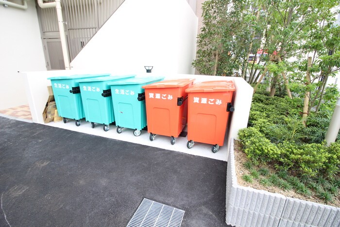 物件外観写真6　(建物設備)