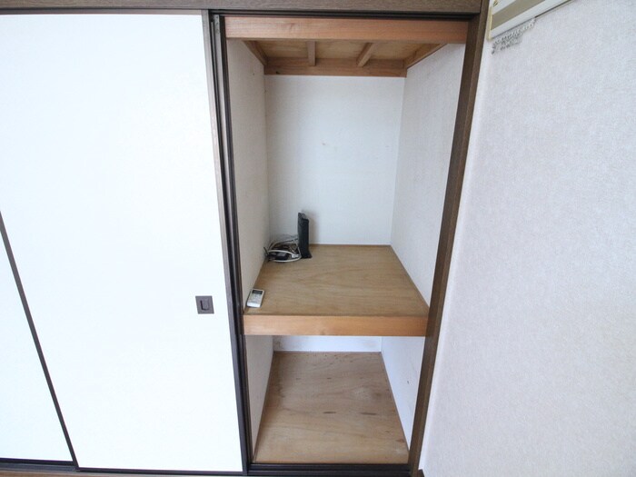 物件内観写真9　(収納)