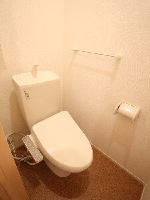 物件内観写真13　(トイレ)