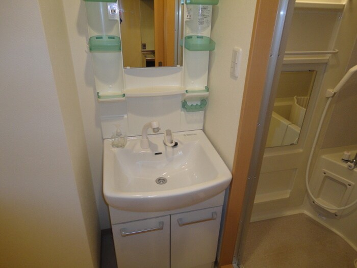 物件内観写真11　(洗面)
