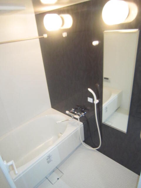 物件内観写真8　(バス／シャワールーム等)