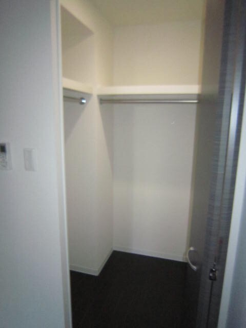 物件内観写真12　(収納)