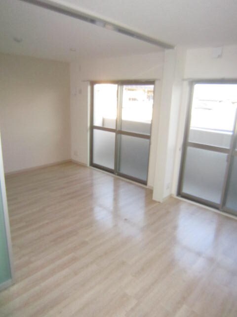 物件内観写真16　(居室)