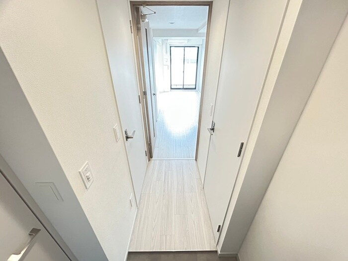 物件内観写真19　(廊下)