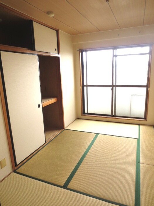 物件内観写真8　(内観写真)