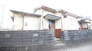 藤本氏一戸建平家外観写真