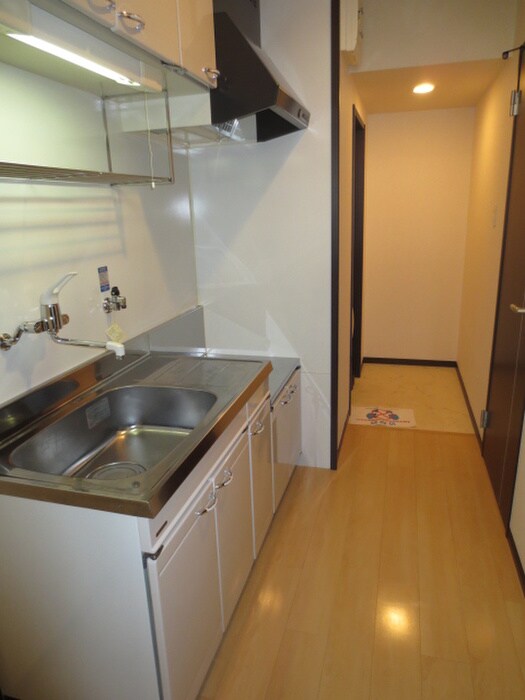 物件内観写真5　(廊下)