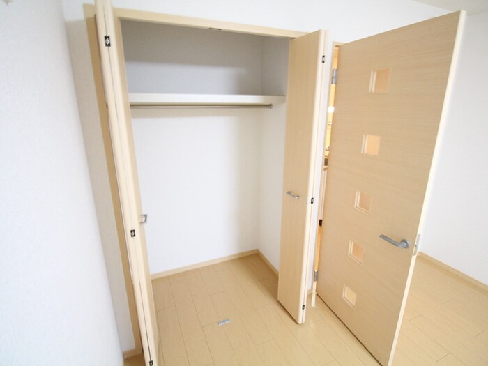 物件内観写真17　(収納)