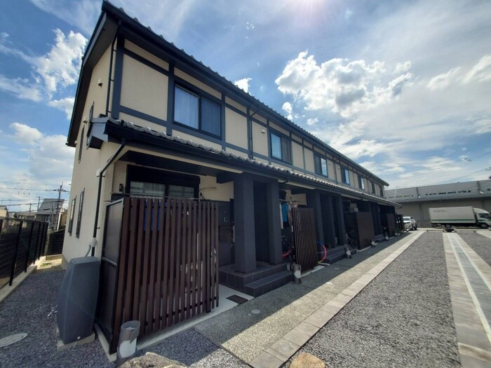 物件外観写真2　(外観写真)