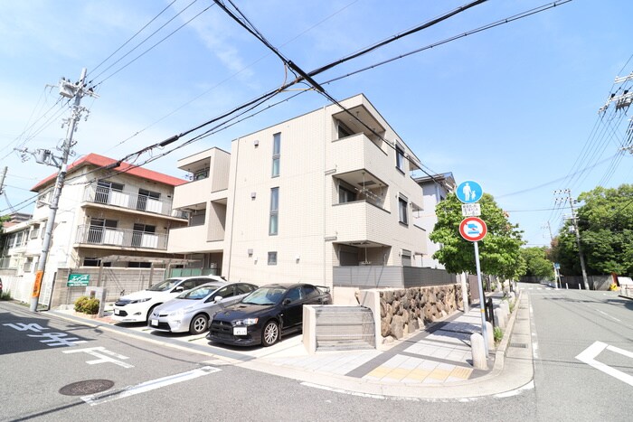 物件外観写真2　(外観写真)