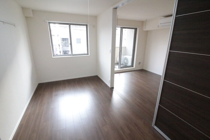 物件内観写真18　(居室)