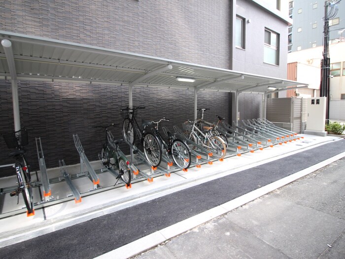 物件外観写真5　(駐輪場)