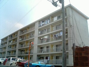 パークグリーン中島外観写真