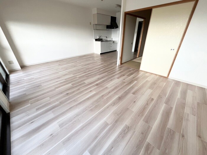 物件内観写真12　(居室)