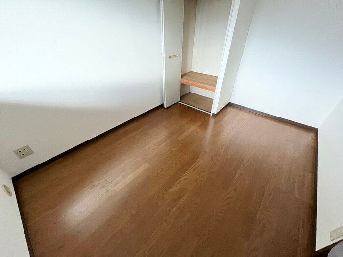 物件内観写真14　(居室)