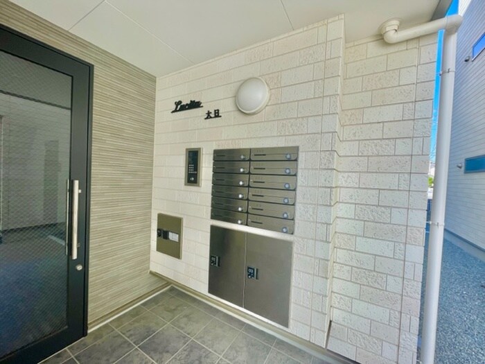 物件外観写真4　(建物設備)