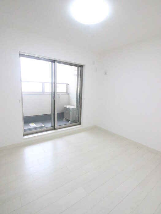 物件内観写真13　(居室)