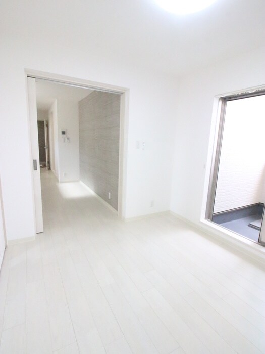 物件内観写真15　(居室)