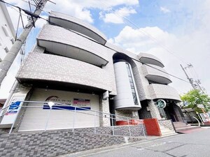 ヴィッツオーラマンション外観写真