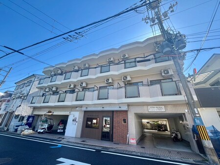 ウナロ－ザ長岡外観写真
