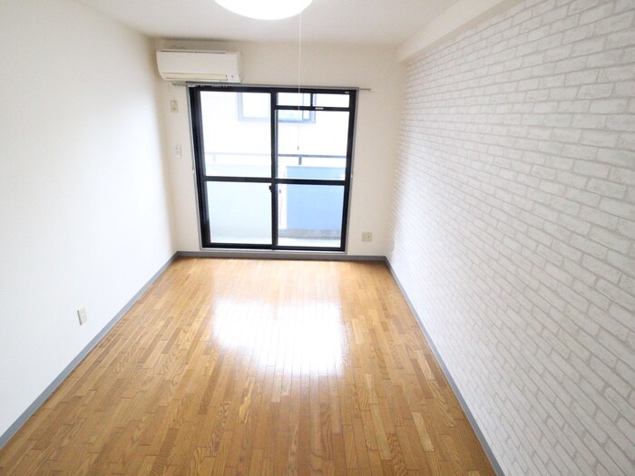 物件内観写真11　(居室)