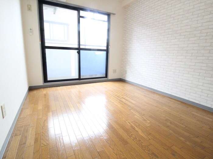 物件内観写真12　(居室)