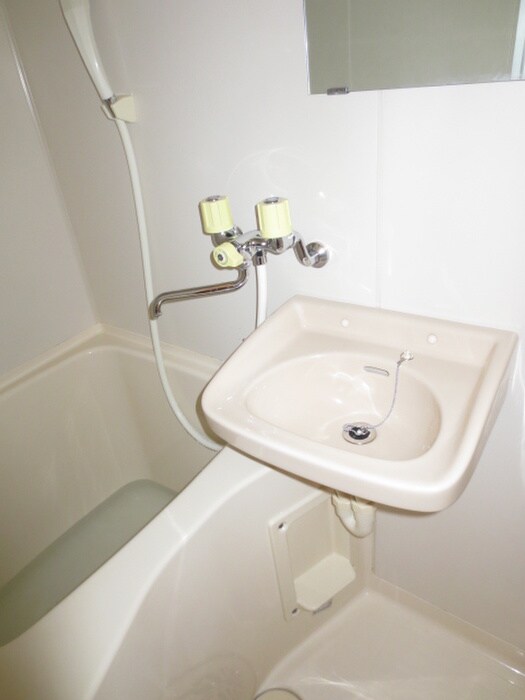 物件内観写真13　(バス／シャワールーム等)