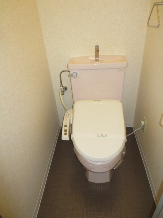 物件内観写真14　(トイレ)