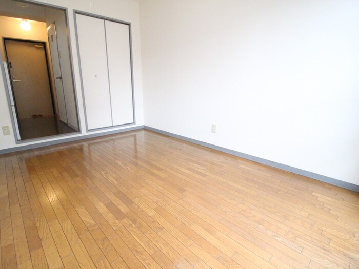 物件内観写真21　(居室)