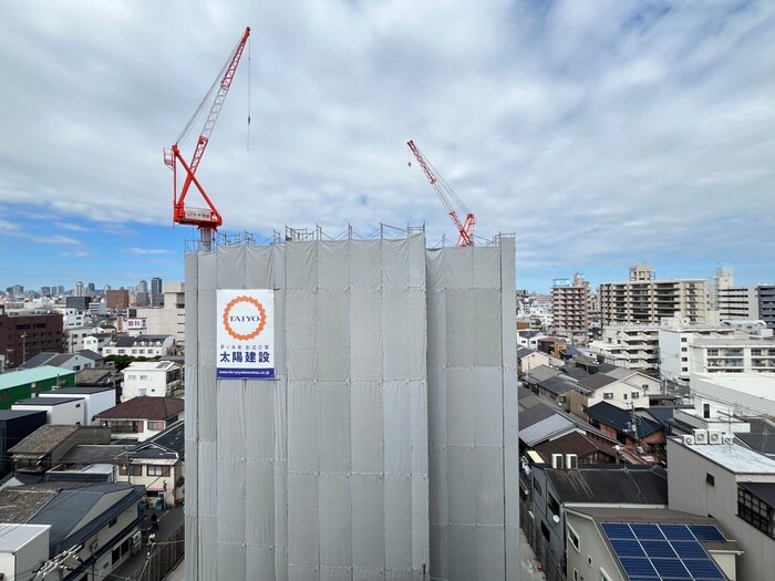 物件内観写真14　(室内からの展望)