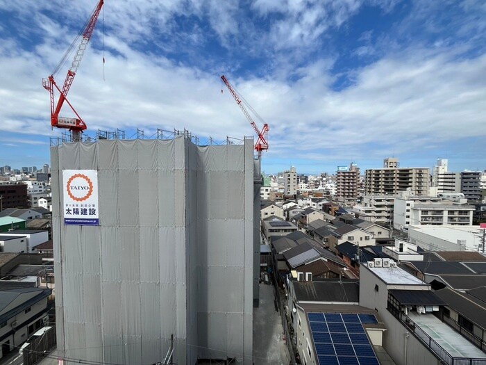 物件内観写真14　(室内からの展望)