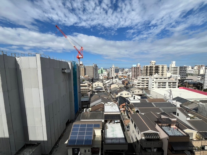 物件内観写真14　(室内からの展望)