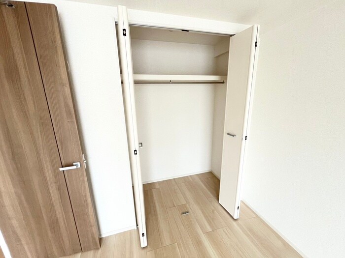 物件内観写真15　(収納)