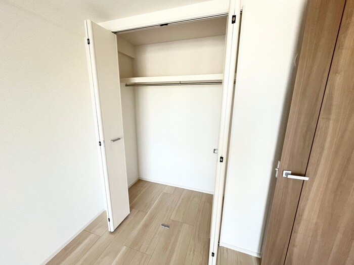物件内観写真15　(収納)