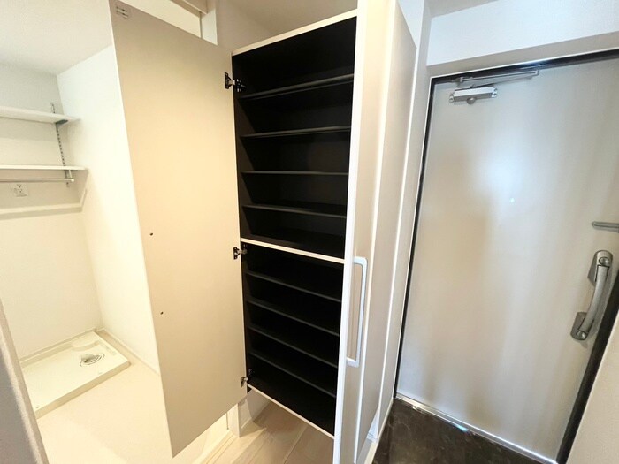 物件内観写真19　(靴箱)